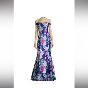 Mermaid Off Shoulder Women’s Lace Up Gown